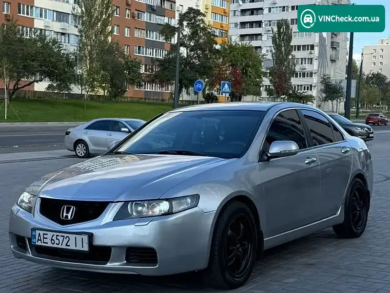 Honda Accord 2004, фото з оголошення 1 з 10, VIN JHMCL76404C201093