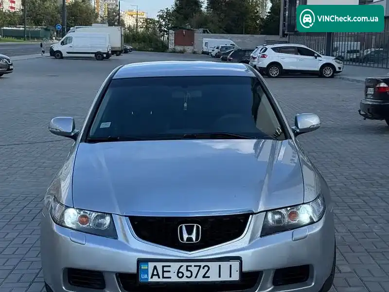 Honda Accord 2004, фото з оголошення 2 з 10, VIN JHMCL76404C201093