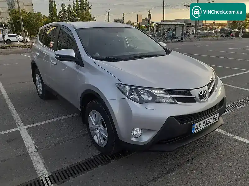 Toyota RAV4 2015, фото з оголошення 1 з 20, VIN JTMZDREV50D053242