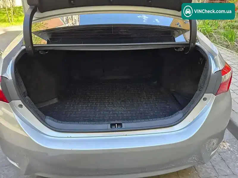 Toyota Corolla 2018, фото з оголошення 2 з 8, VIN NMTBT9JE10R055907