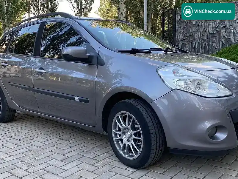 Renault Clio 2011, фото з оголошення 1 з 13, VIN VF1KR2V0H44851854