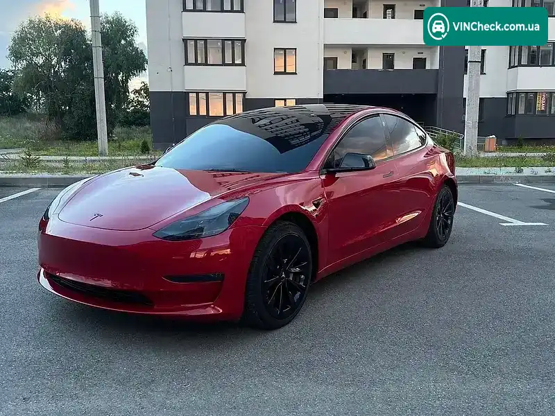 Tesla Model 3 2021, фото з оголошення 1 з 10, VIN 5YJ3E1EB1MF087736