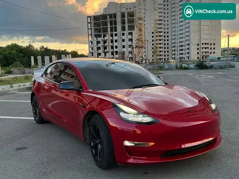 Tesla Model 3 2021, фото з оголошення 2 з 10, VIN 5YJ3E1EB1MF087736