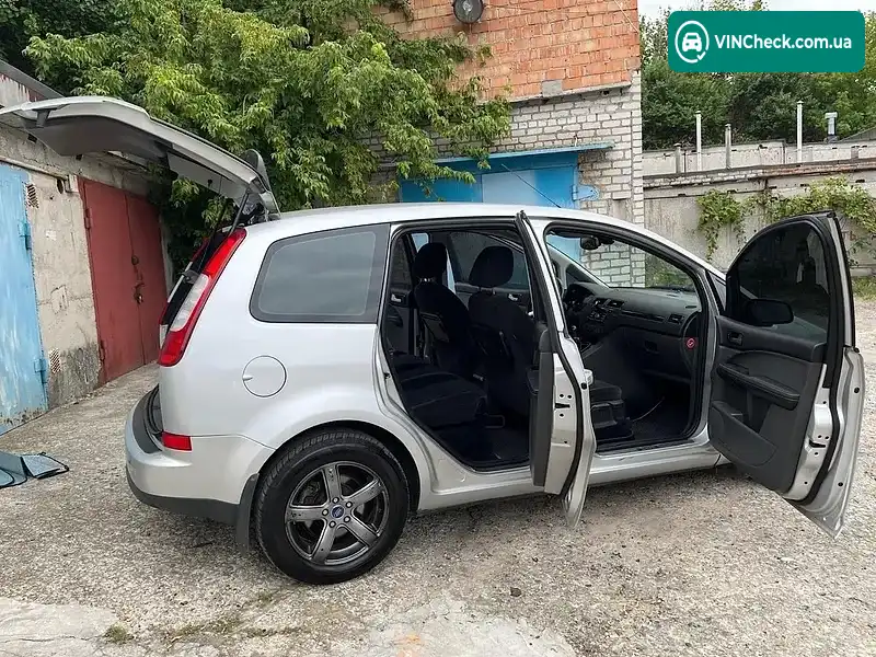 Ford Focus 2005, фото з оголошення 1 з 20, VIN WF0MXXGCDM5E56543