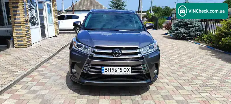 Toyota Highlander 2018, фото з оголошення 1 з 17, VIN 5TDJZRFH8JS903264