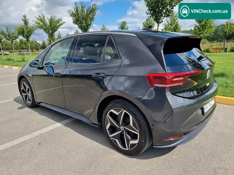 Volkswagen ID.3 2021, фото з оголошення 2 з 20, VIN WVWZZZB1ZLP006493