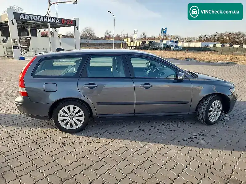 Volvo V50 2006, фото з оголошення 2 з 14, VIN YV1MW214272278257