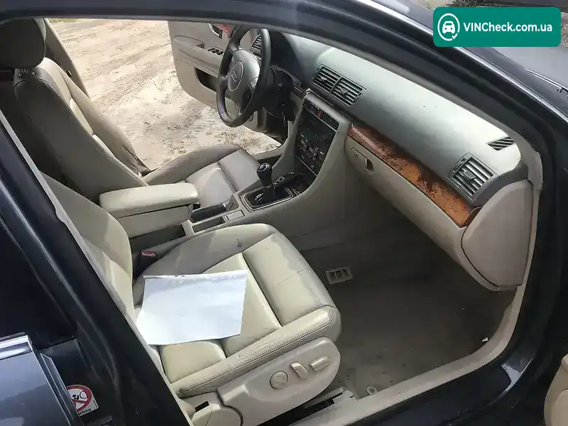 Audi A4 2002, фото з оголошення 1 з 8, VIN WAUZZZ8E22A197992