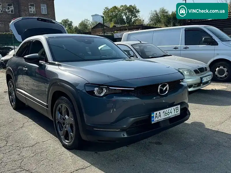 Mazda MX-30 2020, фото з оголошення 1 з 15, VIN JMZDR1WBJ00106041