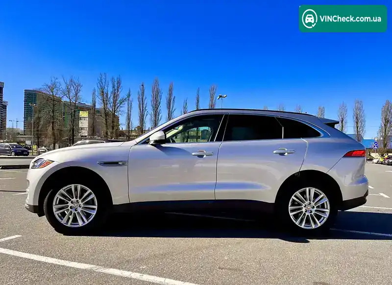 Jaguar F-Pace 2018, фото з оголошення 2 з 20, VIN SADCK2FX2JA248869