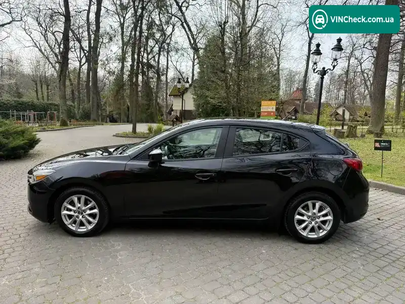 Mazda 3 2017, фото з оголошення 2 з 21, VIN 3MZBN1K7XHM135681