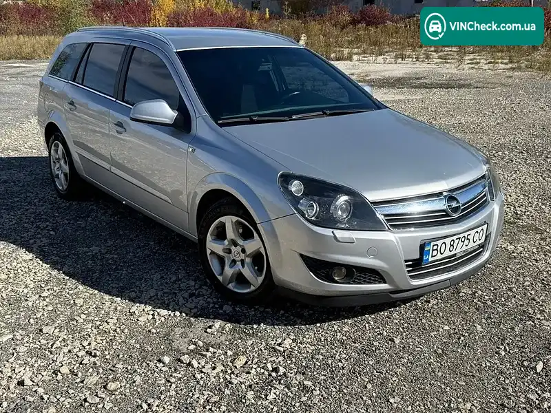 Opel Astra 2009, фото з оголошення 2 з 17, VIN W0L0AHL35A2032922