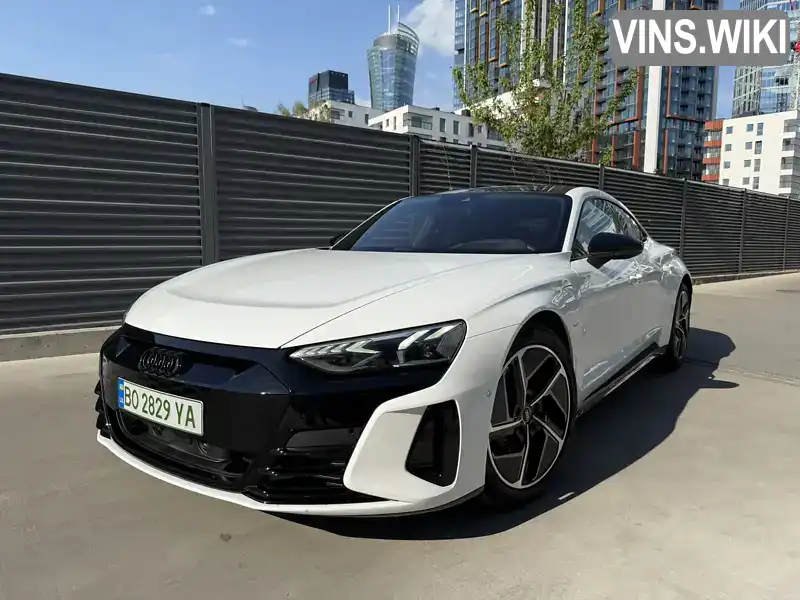 Audi e-tron GT 2022, фото з оголошення 2 з 16, VIN WAUZZZFW2N7008187
