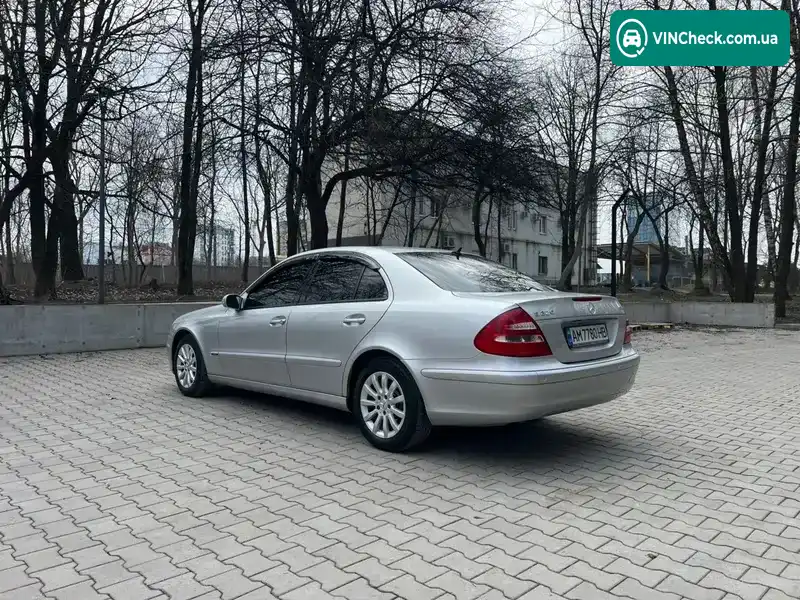 Mercedes-Benz E-Class 2002, фото з оголошення 2 з 20, VIN WDB2110061A085521