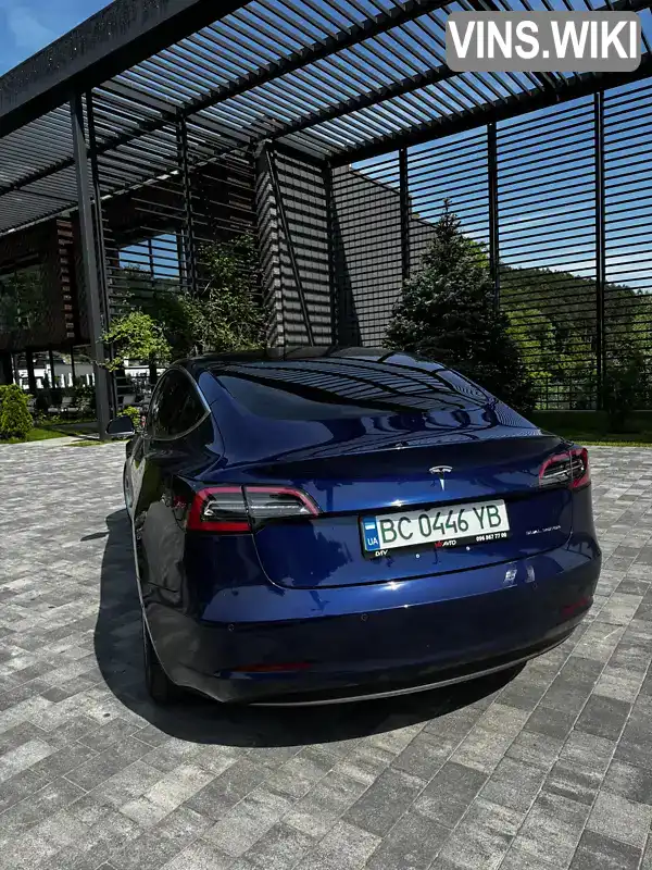 Tesla Model 3 2018, фото з оголошення 2 з 21, VIN 5YJ3E1EBXJF108403