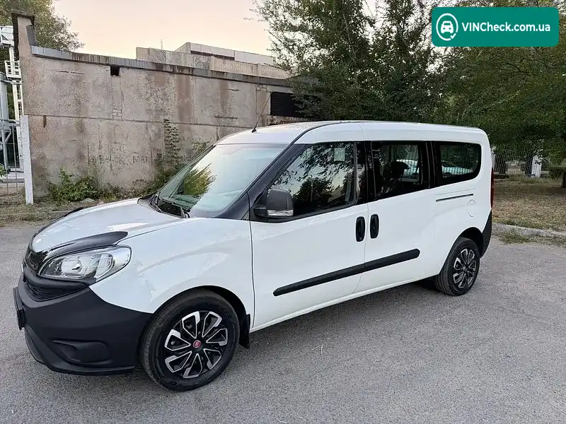 Fiat Doblo 2018, фото з оголошення 1 з 20, VIN ZFA26300006L48509