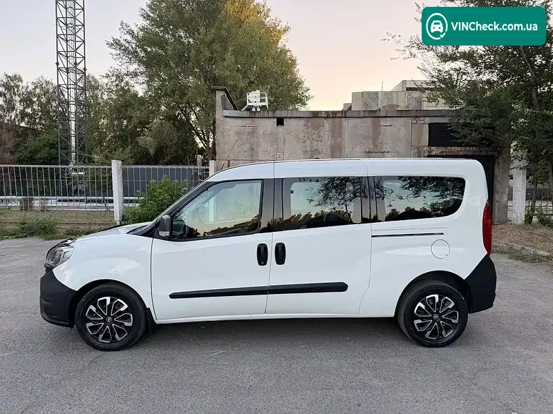 Fiat Doblo 2018, фото з оголошення 2 з 20, VIN ZFA26300006L48509