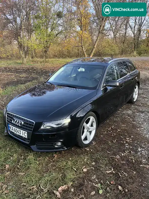 Audi A4 2011, фото з оголошення 1 з 12, VIN WAUZZZ8K6BA176195