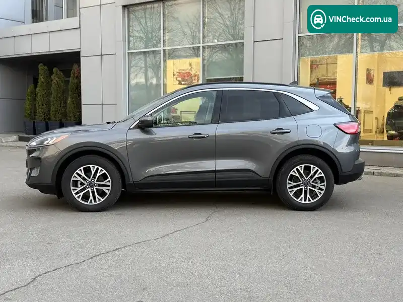 Ford Escape 2021, фото з оголошення 2 з 20, VIN 1FMCU9H64MUA51400