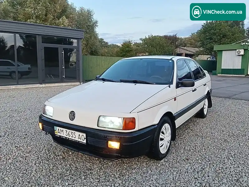 Volkswagen Passat 1993, фото з оголошення 1 з 11, VIN WVWZZZ31ZPE145079