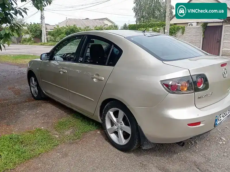 Mazda 3 2005, фото з оголошення 2 з 10, VIN JMZBK12Z561312835