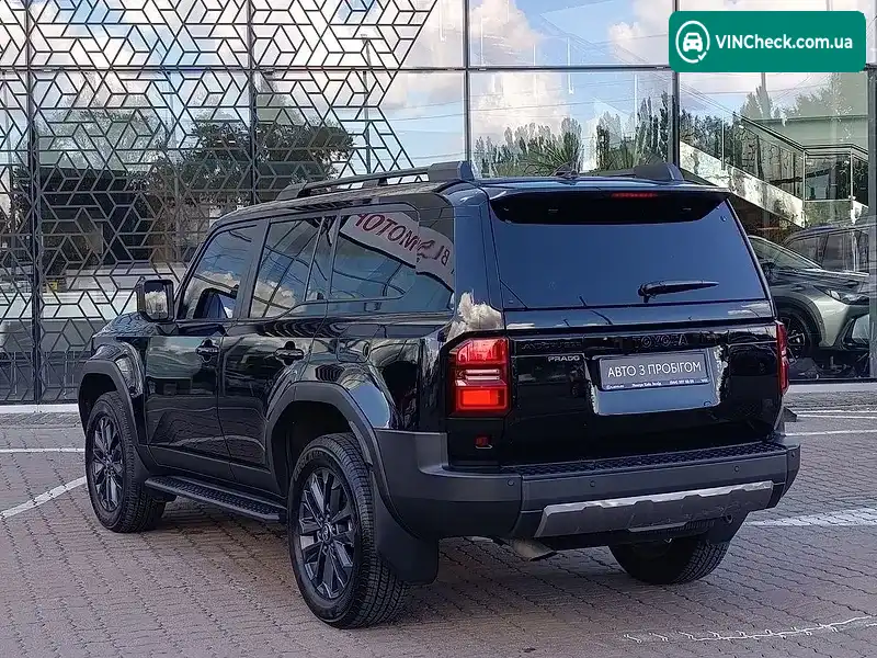 Toyota Land Cruiser Prado 2025, фото з оголошення 2 з 10, VIN JTEAR3AJ90K030228