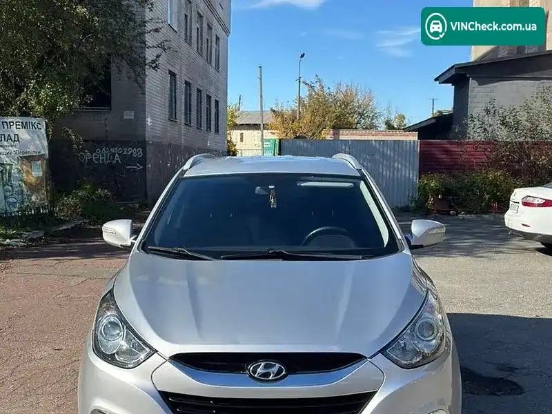 Hyundai ix35 2010, фото з оголошення 1 з 17, VIN U5YZT81BABL053098