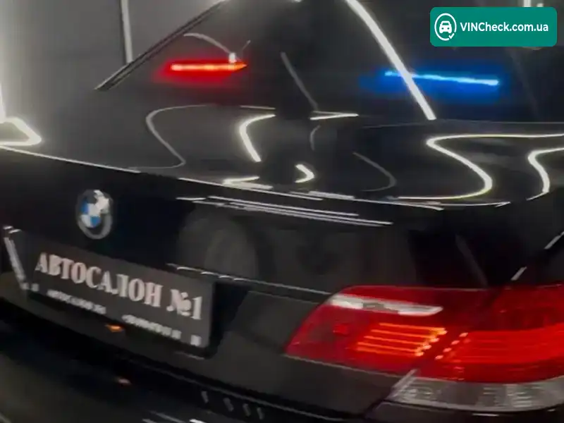 BMW 7 Series 2005, фото з оголошення 2 з 21, VIN WBAHP81050DC73083