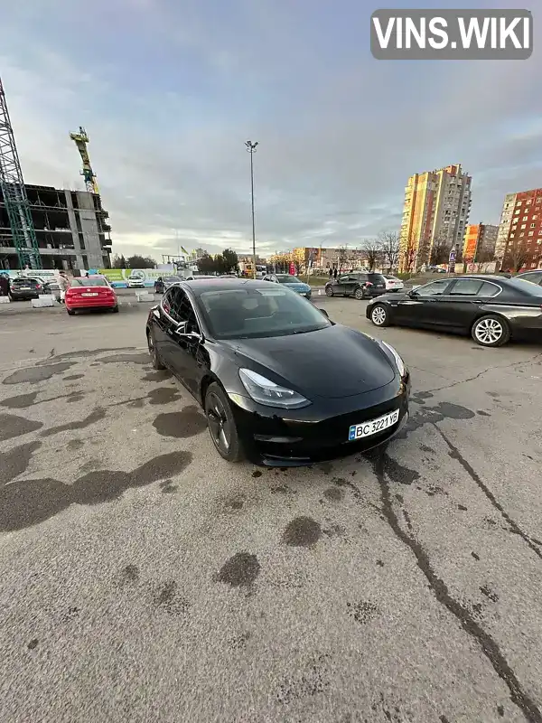 Tesla Model 3 2018, фото з оголошення 1 з 14, VIN 5YJ3E1EBXJF181965