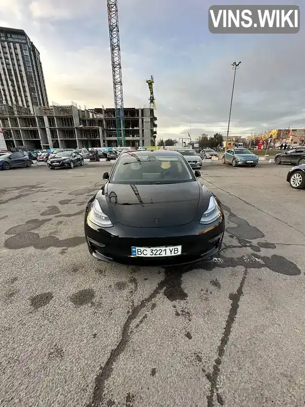 Tesla Model 3 2018, фото з оголошення 2 з 14, VIN 5YJ3E1EBXJF181965