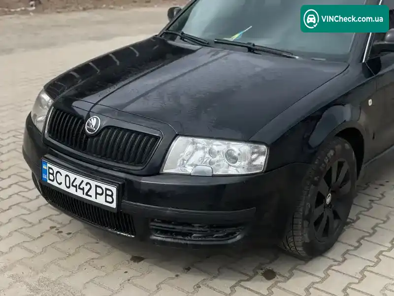 Skoda Superb 2004, фото з оголошення 2 з 18, VIN TMBDL23U34B006128