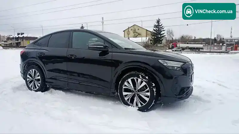 Audi Q4 e-tron 2022, фото з оголошення 2 з 21, VIN WAUZZZFZ8NP050826