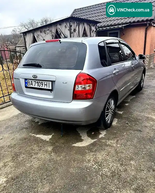 Kia Cerato 2004, фото з оголошення 2 з 20, VIN KNEFE242255089262