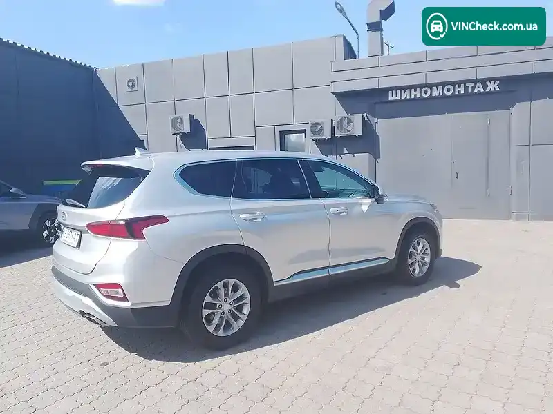 Hyundai Santa FE 2018, фото з оголошення 2 з 6, VIN 5NMS33AD4KH048655