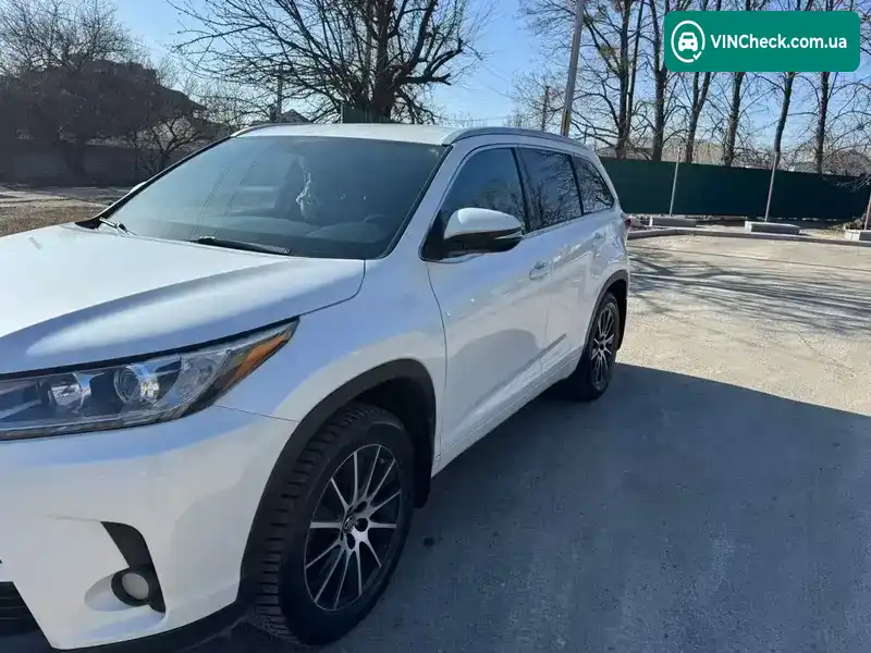 Toyota Highlander 2017, фото з оголошення 2 з 14, VIN 5TDZARFH00S030327