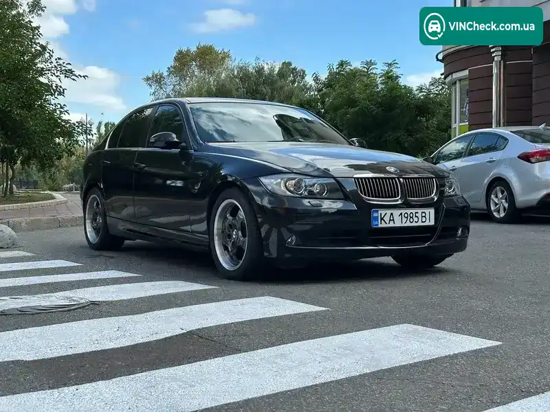 BMW 3 Series 2005, фото з оголошення 2 з 21, VIN WBAVB15040NA43273