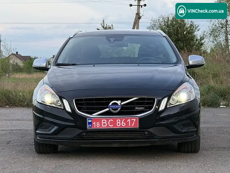 Volvo V60 2012, фото з оголошення 1 з 20, VIN YV1FW8250C1047873