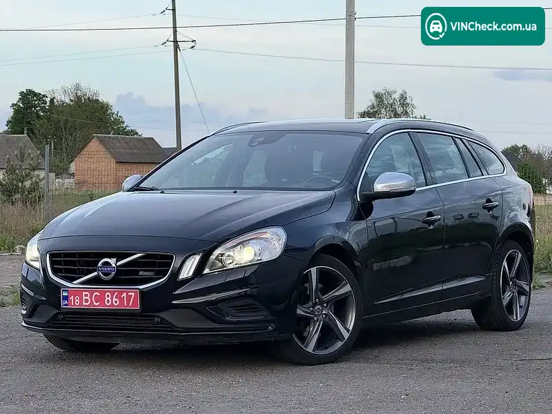 Volvo V60 2012, фото з оголошення 2 з 20, VIN YV1FW8250C1047873