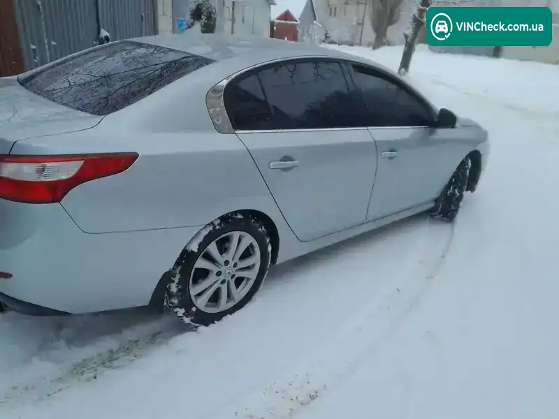 Renault Latitude 2011, фото з оголошення 2 з 6, VIN VF1LTF206UC242426