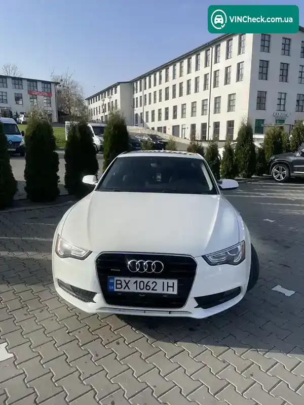 Audi A5 2012, фото з оголошення 1 з 13, VIN WAULFAFRXDA000981