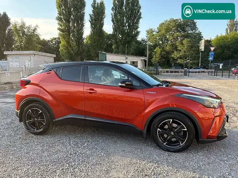 Toyota C-HR 2021, фото з оголошення 1 з 17, VIN NMTK54BX90R049494