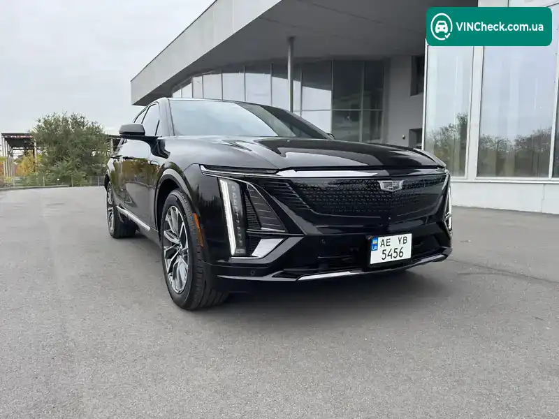 Cadillac Lyriq 2023, фото з оголошення 1 з 20, VIN 1GYKPTRL3RZ100521