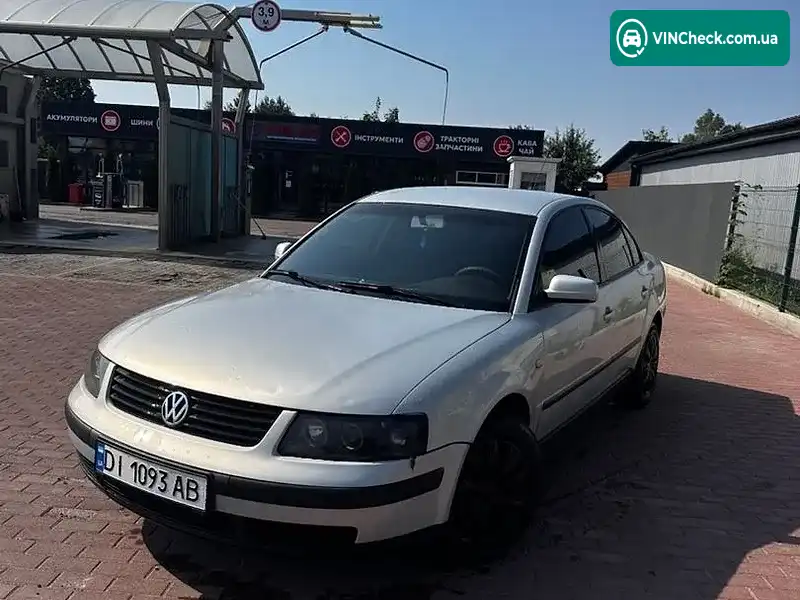 Volkswagen Passat 1999, фото з оголошення 2 з 7, VIN WVWZZZ3BZXP485331