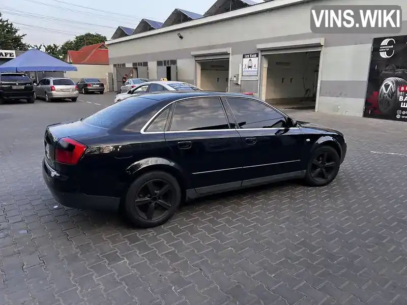 Audi A4 2002, фото з оголошення 2 з 9, VIN WAUZZZ8E52A049027