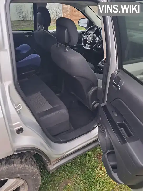 Jeep Compass 2011, фото з оголошення 2 з 21, VIN 1J4NF1FB9BD240219
