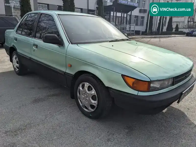 Mitsubishi Lancer 1989, фото з оголошення 2 з 14, VIN JMBSNC62AKU472476