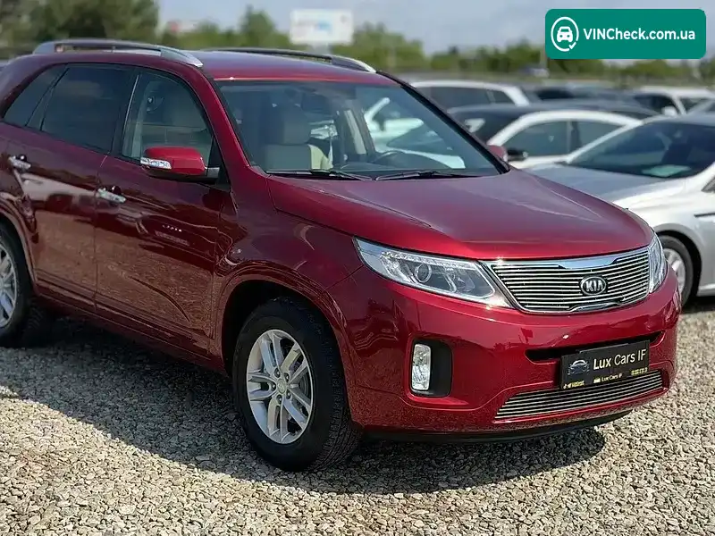 Kia Sorento 2014, фото з оголошення 1 з 21, VIN 5XYKT4A64FG631959