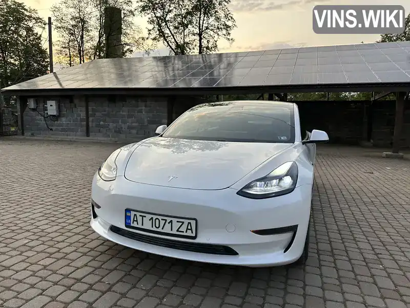 Tesla Model 3 2021, фото з оголошення 2 з 21, VIN 5YJ3E1EA4MF981883