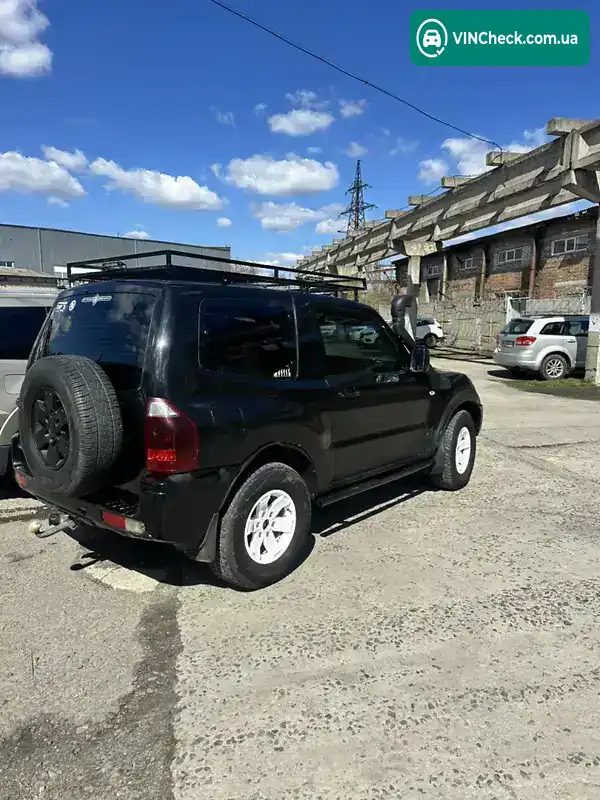 Mitsubishi Pajero 2004, фото з оголошення 1 з 20, VIN JMBMYV68W4J000393