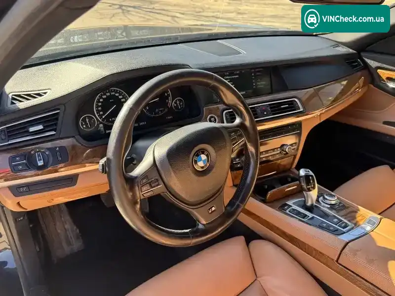 BMW 7 Series 2011, фото з оголошення 2 з 21, VIN WBAKC61000C611756